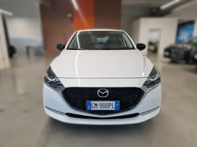 Usata Mazda 2 75 CV (55 kW) 2023 Arctic white cle Utilitaria