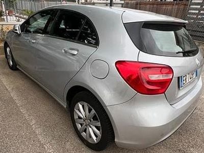 Usata Mercedes A180 Executive 109 CV (80 kW) 2013 Grigio Berlina