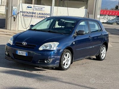 Usata Toyota Corolla Sol 110 CV (80 kW) 2005 Blu Utilitaria