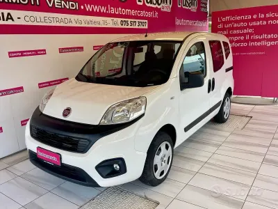 Käytetty Fiat Qubo Easy 77 HP (56 kW) 2018 Valkoinen Tila-auto