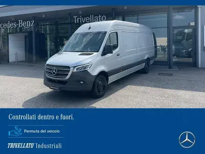 Usata Mercedes Sprinter 190 CV (139 kW) 2022 Argento Furgone