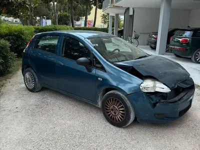 Usata Fiat Grande Punto 65 CV (47 kW) 2008 Blu Utilitaria