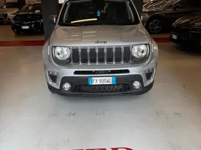 Usata Jeep Renegade Limited 140 CV (102 kW) 2019 Grigio SUV