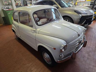 Usata Fiat 600 29 CV (21 kW) 1962 Bianco Berlina