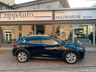 Usata Infiniti QX30 Premium 170 CV (125 kW) 2018 Nero SUV