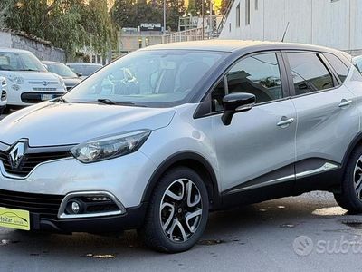 Usata Renault Captur 90 CV (66 kW) 2014 Grigio SUV