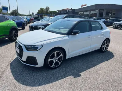 Usata Audi A1 Sportback Admired 110 CV (80 kW) 2022 Bianco Utilitaria