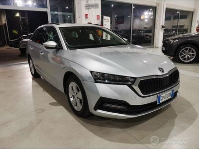 Argento Usata 2021 Skoda Octavia Ambition Station wagon | 19.500 €