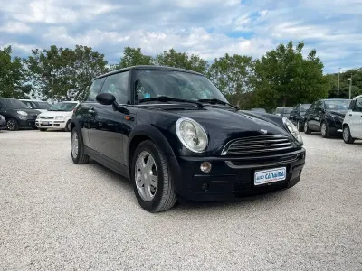 Usata Mini ONE 88 CV (64 kW) 2006 Nero Utilitaria