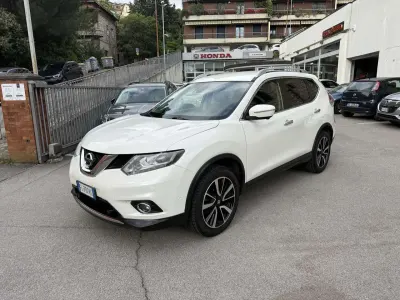 Käytetty Nissan X-Trail Tekna 131 HP (96 kW) 2017 Valkoinen Katumaasturi