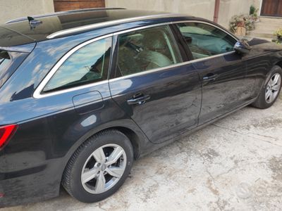 Usata Audi A4 122 CV (89 kW) 2016 Blu Station wagon