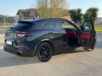 Usata Alfa Romeo Stelvio Tech Edition 209 CV (153 kW) 2018 Nero SUV