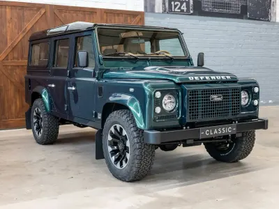 Usata Land Rover Defender 405 CV (297 kW) 2013 Verde SUV