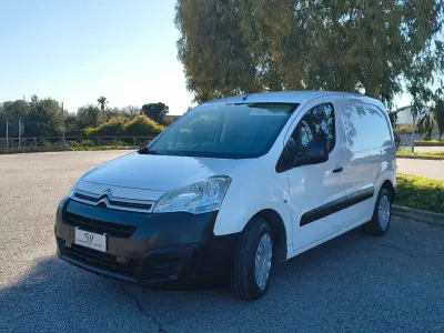Usata Citroën Berlingo 99 CV (72 kW) 2016 Bianco Monovolume