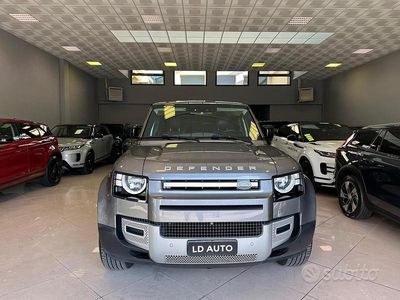 Usata Land Rover Defender SE 241 CV (177 kW) 2020 Grigio SUV