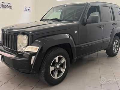 usata Jeep Cherokee 2.8 CRD - 2008