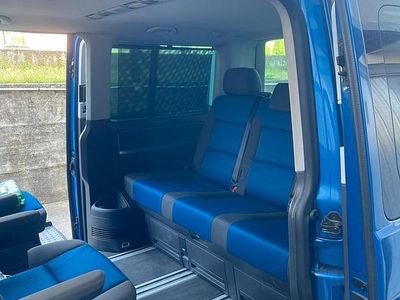 Begagnad VW Multivan 177 HK (130 kW) 2007 Minibuss