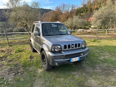 Usata Suzuki Jimny 86 CV (63 kW) 2006 Grigio SUV