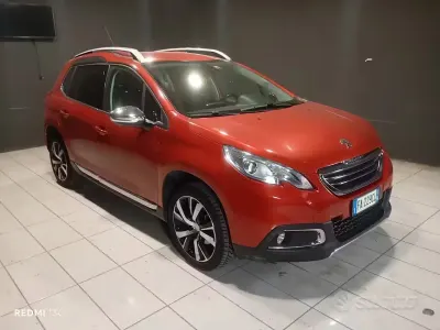 Usata Peugeot 2008 Allure 110 CV (80 kW) 2015 Rosso SUV