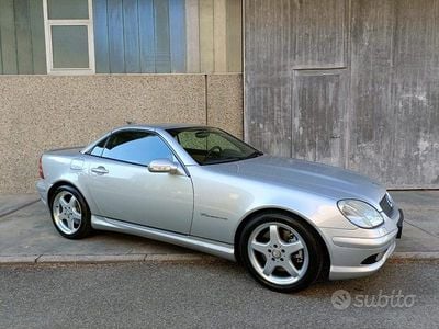 Usata Mercedes SLK32 AMG AMG 354 CV (260 kW) 2002 Grigio Cabrio