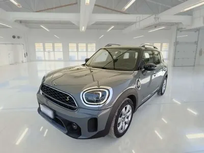 Usata Mini Cooper Countryman Business 125 CV (91 kW) 2022 Grigio SUV