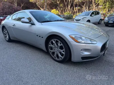 Usata Maserati Granturismo 405 CV (297 kW) 2008 Grigio Coupé