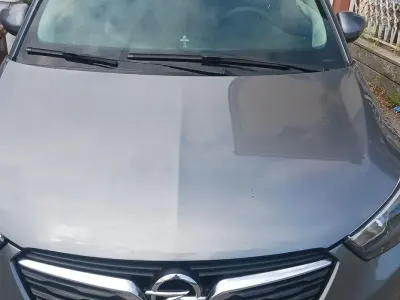 Usata Opel Crossland 110 CV (80 kW) 2018 Grigio SUV