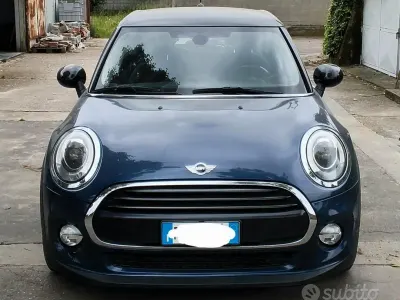 Usata Mini Cooper 136 CV (100 kW) 2017 Blu Utilitaria