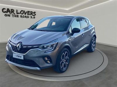 Usata Renault Captur Techno 145 CV (106 kW) 2023 Grigio scuro SUV