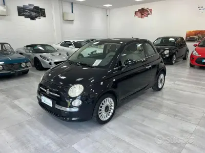 Usata Fiat 500 Lounge 69 CV (50 kW) 2011 Nero Utilitaria