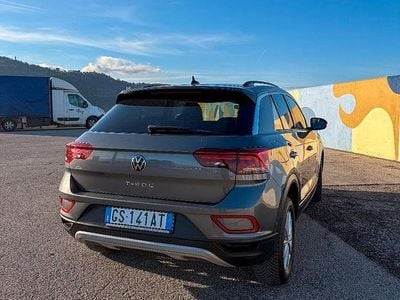 Usata VW T-Roc Style 110 CV (80 kW) 2022 Grigio SUV