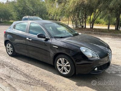 Usata Alfa Romeo Giulietta Distinctive 105 CV (77 kW) 2013 Nero Utilitaria