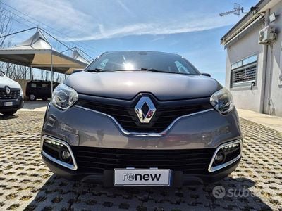 Usata Renault Captur 90 CV (66 kW) 2014 Grigio SUV
