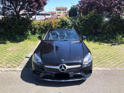 Begagnad Mercedes SLC180 AMG line 156 HK (114 kW) 2019 Svart Cab