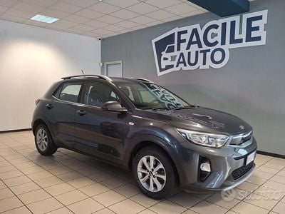 Usata Kia Stonic Urban 110 CV (80 kW) 2018 Grigio SUV