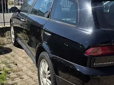 Usata Alfa Romeo Crosswagon 150 CV (110 kW) 2005 Nero Station wagon