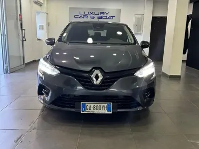 Begagnad Renault Clio V Edition One 101 HK (74 kW) 2020 Blå Sedan
