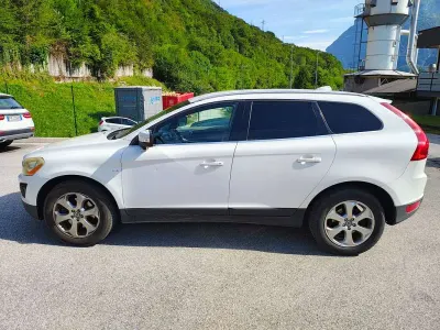 Usata Volvo XC60 Summum 205 CV (150 kW) 2010 Bianco SUV