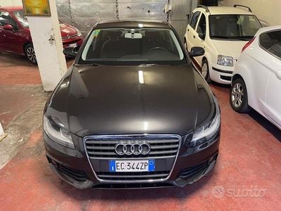 Usado Audi A4 Advanced 120 CV (88 kW) 2010 Negro Berlina