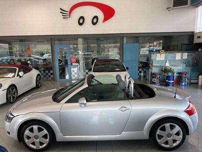 Usata Audi TT Roadster 179 CV (131 kW) 2003 Argento Cabrio