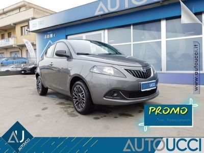 usata Lancia Ypsilon 1.0 FireFly 5 porte S&S Hybrid Platino nuovo