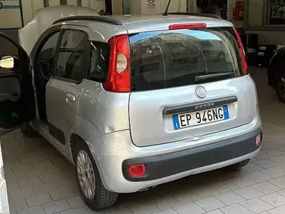 Usata Fiat Panda Pop 69 CV (50 kW) 2012 Grigio Utilitaria