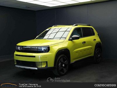 Nuova Fiat Grande Panda La Prima 110 CV (80 kW) 2025 Giallo Utilitaria