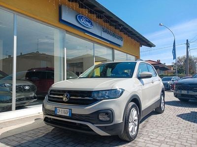 Usata VW T-Cross Style 110 CV (80 kW) 2023 Beige SUV