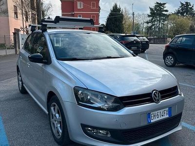 Usata VW Polo 90 CV (66 kW) 2011 Grigio Utilitaria