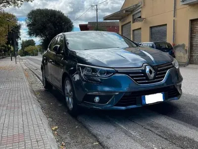 Usata Renault Mégane IV 110 CV (80 kW) 2018 Grigio Berlina