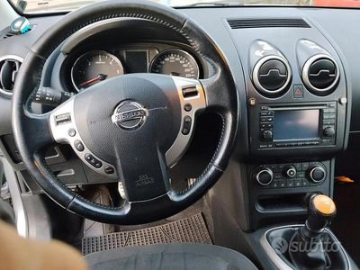 Usata Nissan Qashqai 106 CV (77 kW) 2010 Grigio SUV
