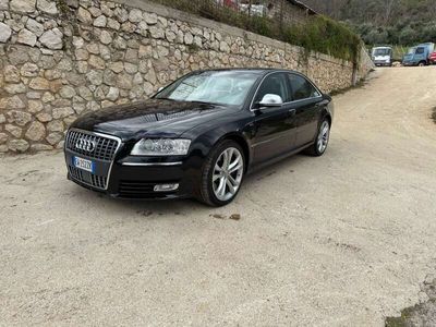Audi S8