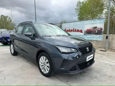 Usata Seat Arona Style 95 CV (69 kW) 2023 Grigio SUV