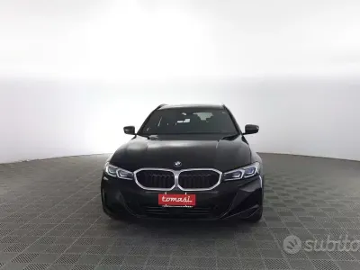 Usata BMW 318 Comfort Edition 150 CV (110 kW) 2023 Nero Station wagon